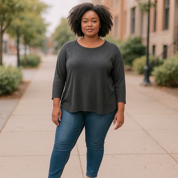 The Limited Dark Grey Scoop Neck Tunic Sweater Women’s XXL High Low Hem - Picture 12 of 12